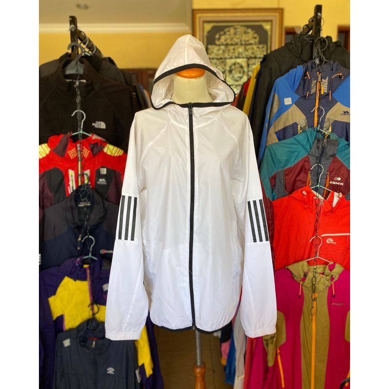 adidas gorpcore lightweight jaket