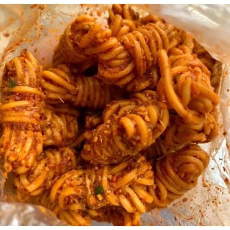 

Mie Gulung viral/ Cemilan instan extra pedas isi 250gram