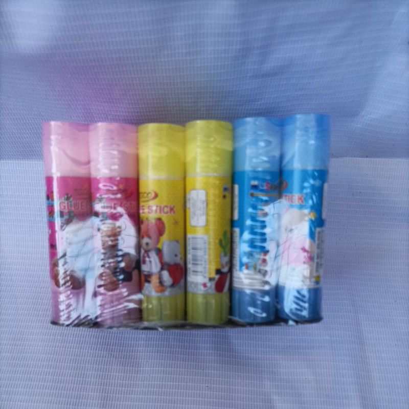 

glue stick lem kertas fancy 10 gram. harga untuk perbuah. warna akan dikirim random