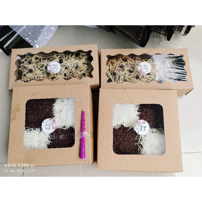 

BROWNIS KUKUS COKLAT KEJU (UK.16x16)