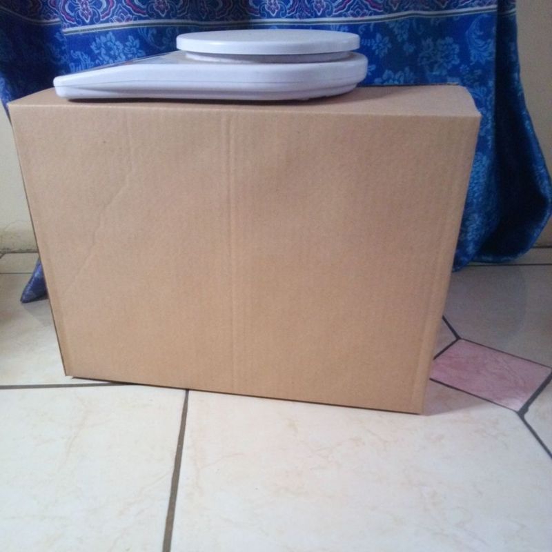 

Box packing polos ukuran 34×18×24cm