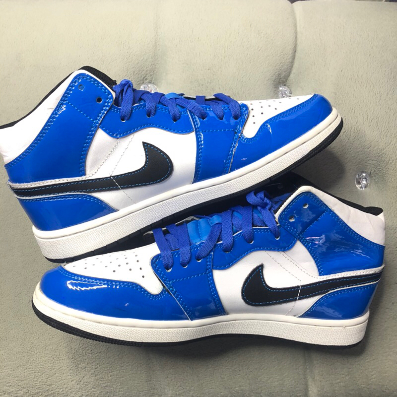 NIKE AIR JORDAN 1 Mid NIKE AIR JORDAN NIKE AIR JORDAN AJ1