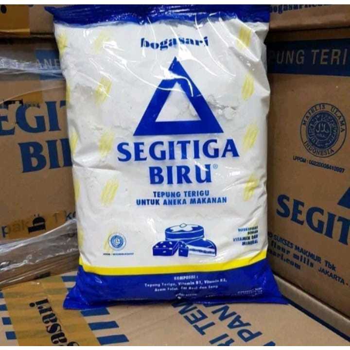 

Tepung Terigu Segitiga Biru Premium 1 kg