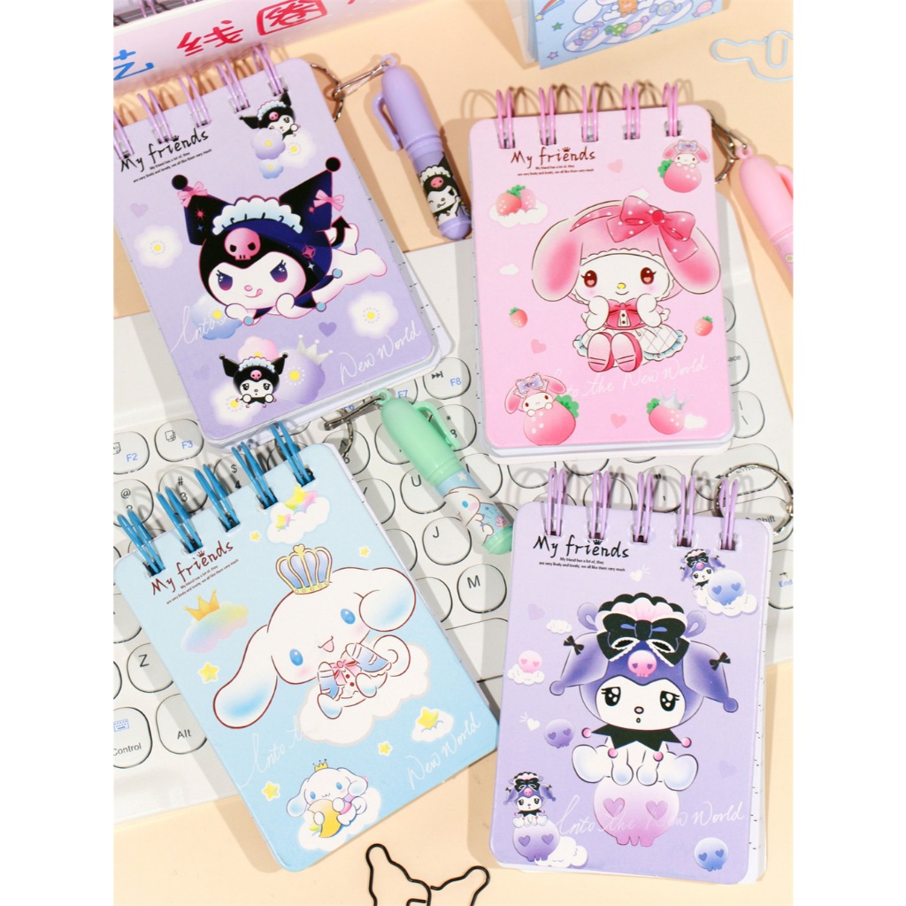 

GEMILANGWALLPAPER - BINDER BOOK RING ATAS PLUS PULPEN SANRIO | KUROMI | MELODY | CINAMORROL | MEMO | BUKU MEMO | NOTES POCKET BOOK | BUKU CATATAN MINI | DIARY BOOK | BUKU DIARY LUCU