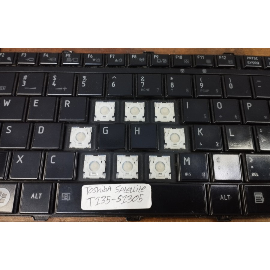 Tuts Tombol Keyboard Toshiba Satellite T135 T135D