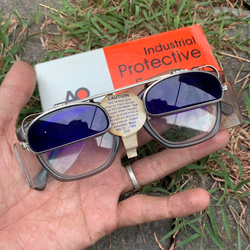 kacamata vintage AO American optical 60s made in usa new old stock