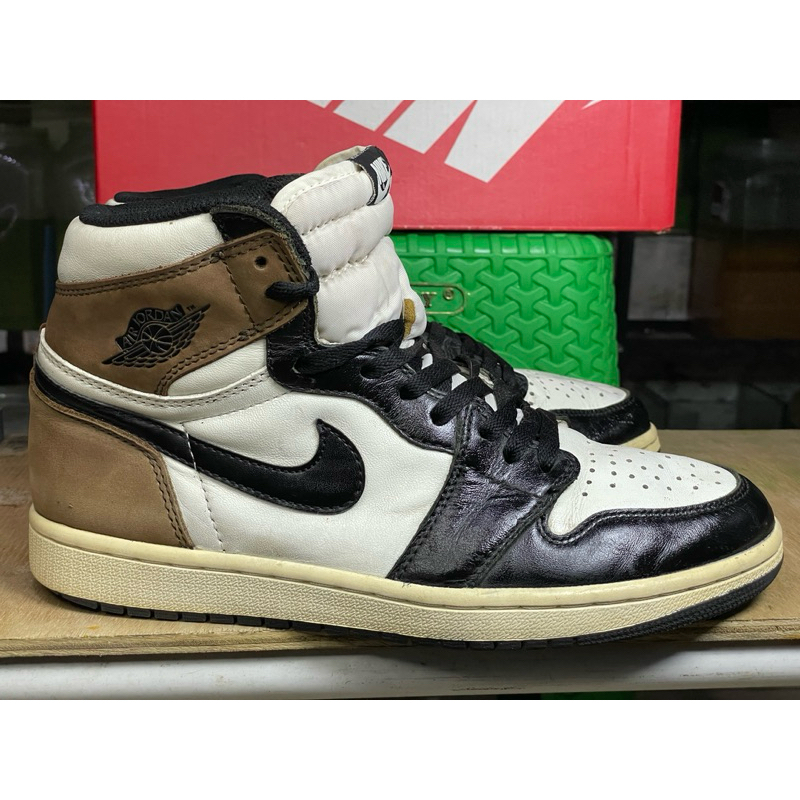 Sepatu Second Atau Preloved Size 42, AIR JORDAN 1 HIGH "DARK MOCHA"