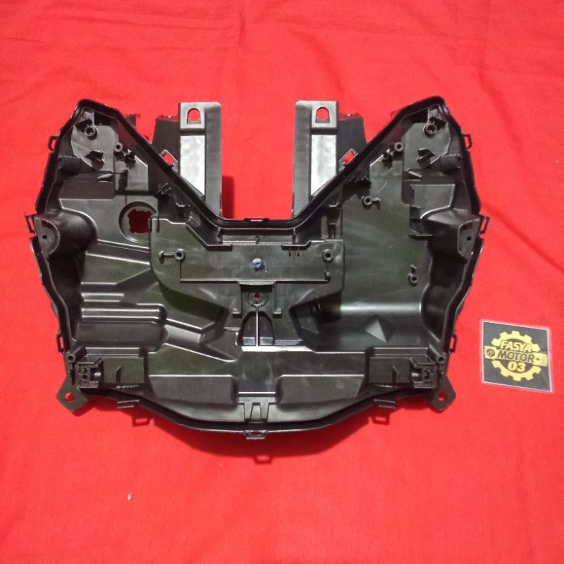 batok hosing leppektor lampu depan Vario 150/125 new