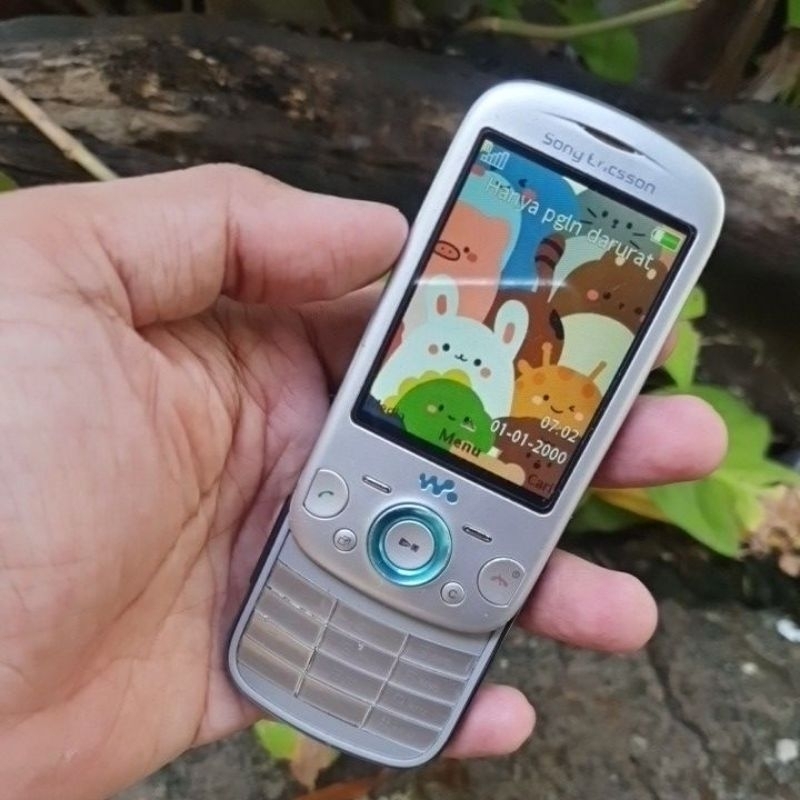 Sony Ericsson W20i Zylo Silver Mulus