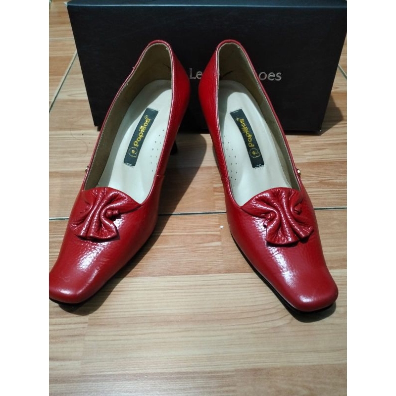 Sepatu Papillon Second No38