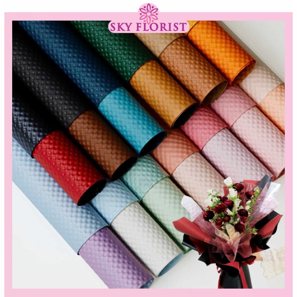 

Kertas Buket BI Color Dua Warna Flower Wrapping Cello Polos Tekstur Garis Tekstur Kado KB6314