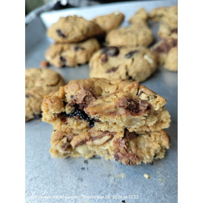 

Homemade - Medium Soft Cookies