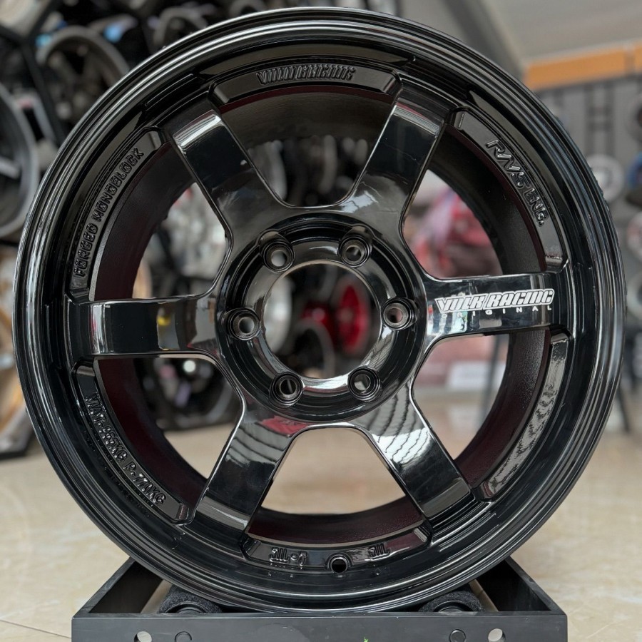 velg ring 17 TE37 LEBAR 9 ET 12 velg mobil r17 Fortuner Pajero Strada Triton Hilux