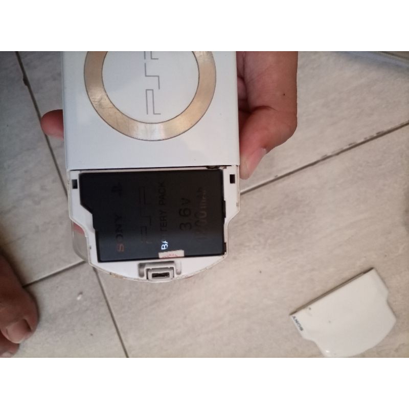 psp 2000 bekas apa adanya