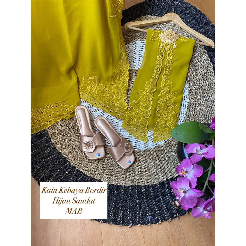 Kain Kebaya Bordir Motif Terbaru