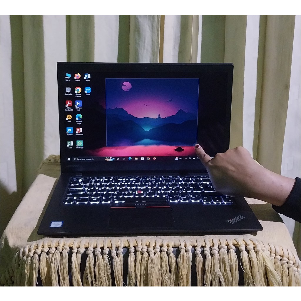LENOVO THINKPAD T470S - INTEL CORE I5-7300U RAM 12 GB SSD 256 GB  LAYAR 14"FHD WIN 10 BERGARANSI
