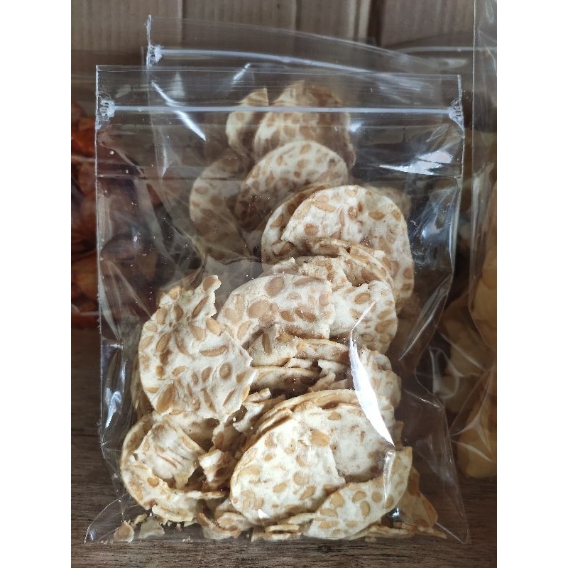 

PROMO KRIPIK TEMPE RENYAH GURIH TERLARIS 200gram Oursnack 25