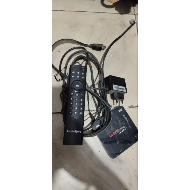 stb zte 4k v5 original lengkap remot voice