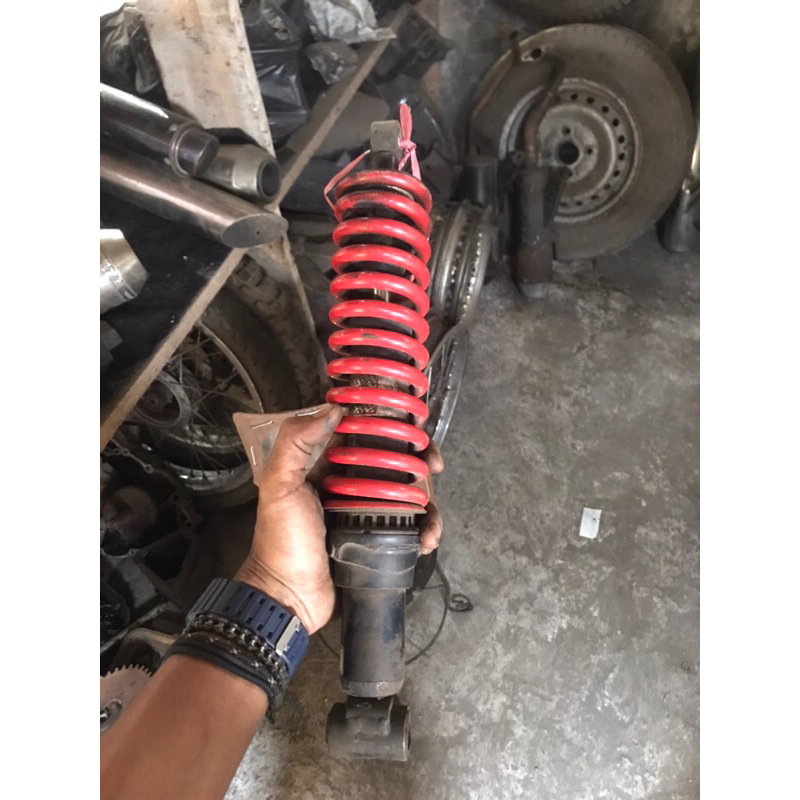 Monoshock YSS tinggi bekas klx