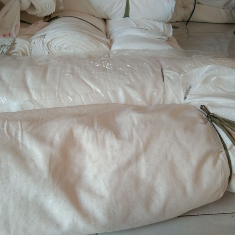 Kain katun primissima halus sanforized / bahan baku batik premium ( harga roll)