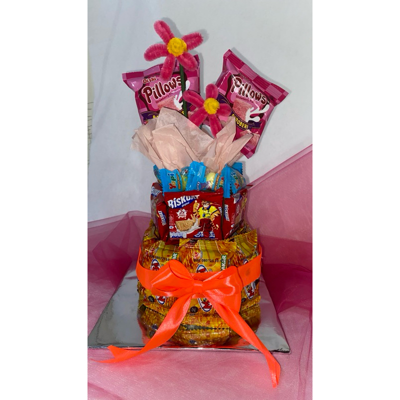 

snack tower hampers murah meriah untuk kado