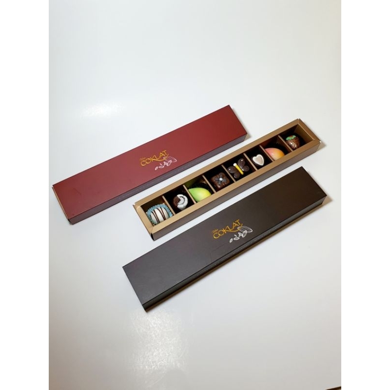 

Coklat Pralines Premium isi 8 / Chocolate gift Prlines 8 pcs