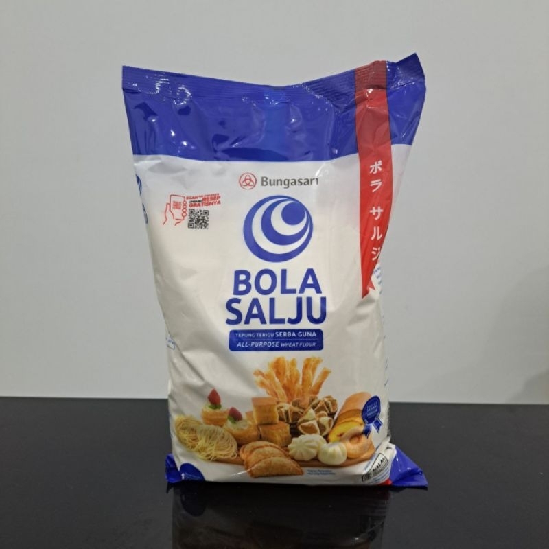 

Tepung Terigu Serbaguna Bola Salju 1 Kg Protein Sedang