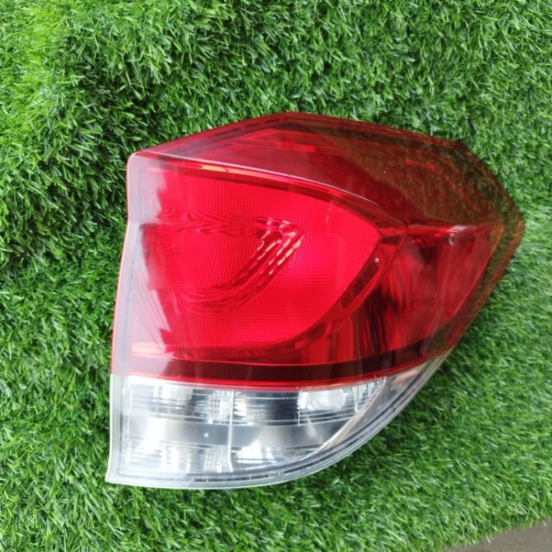 Stoplamp Lampu Belakang Honda Mobilio 2014-2019 (Kanan)