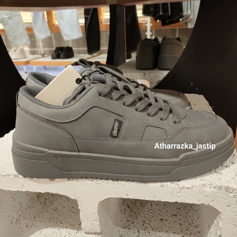 Sepatu Pull&Bear Men jastip jasa titip