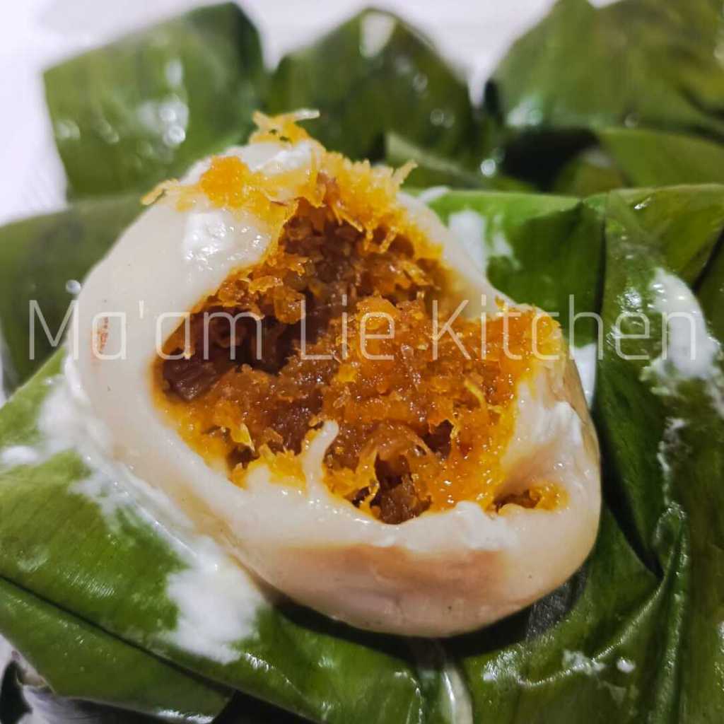 

Kue Bugis / Jaipan Pandan Isi Kelapa Gula Merah / Unti Khas Kalimantan