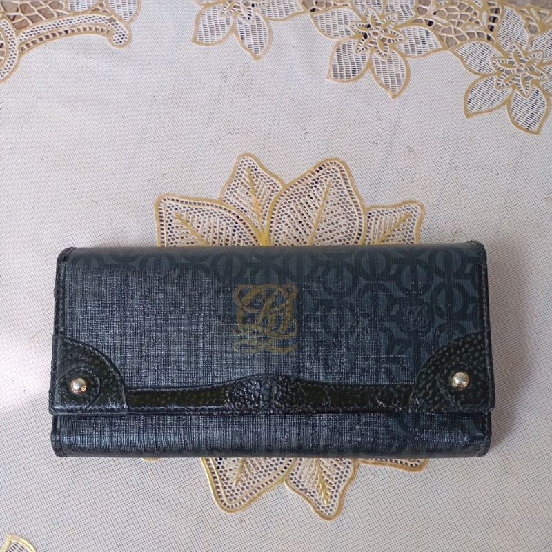 dompet Louis Quatorze signature preloved