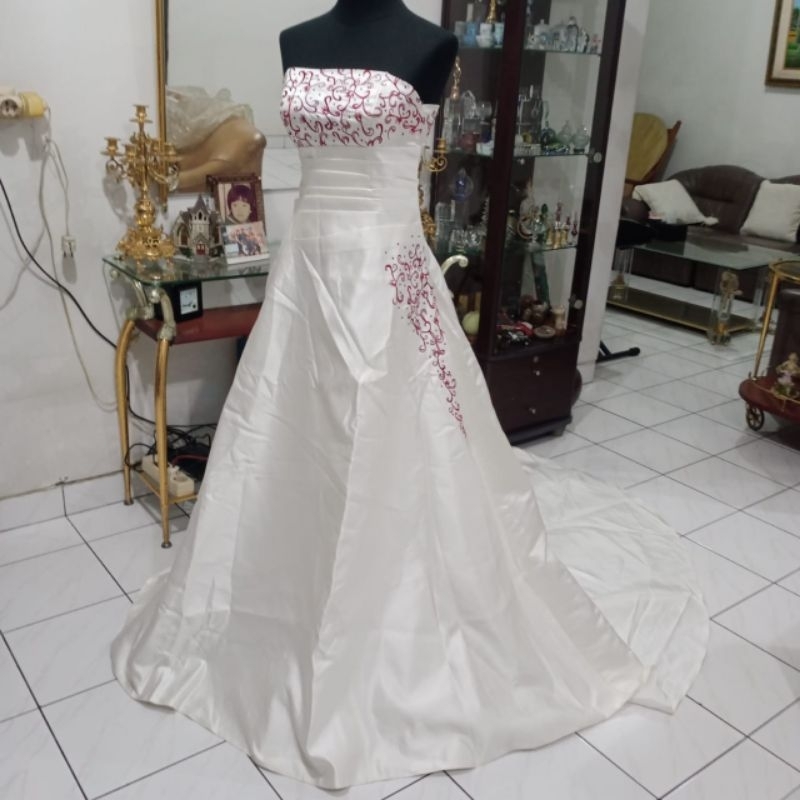 Gaun Prewed Wedding Akad Ukir Bordir Merah Party Night Gown Dress