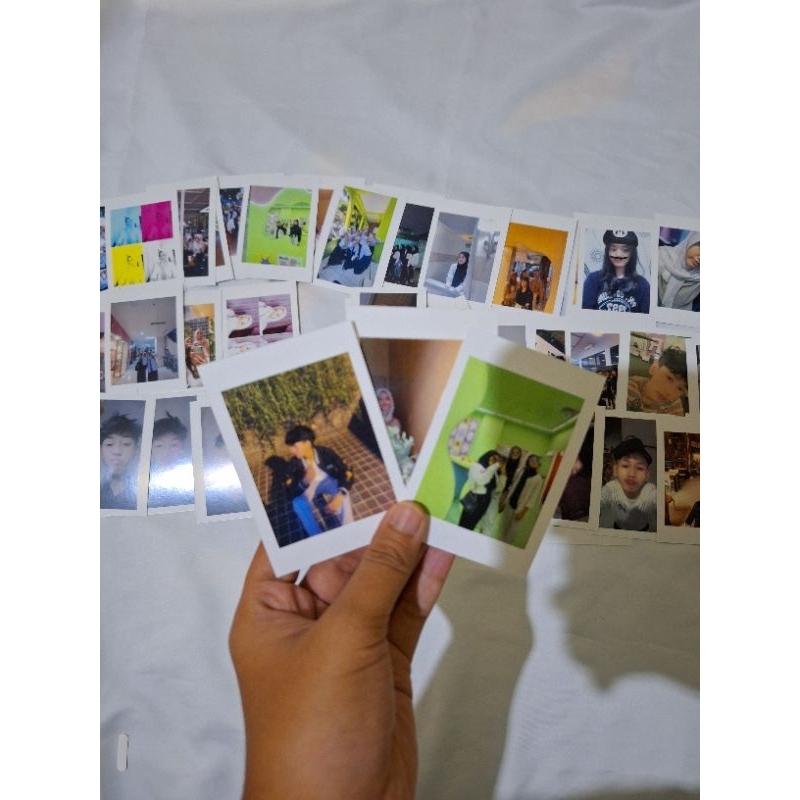 

Foto Polaroid paket 25,50,75,100