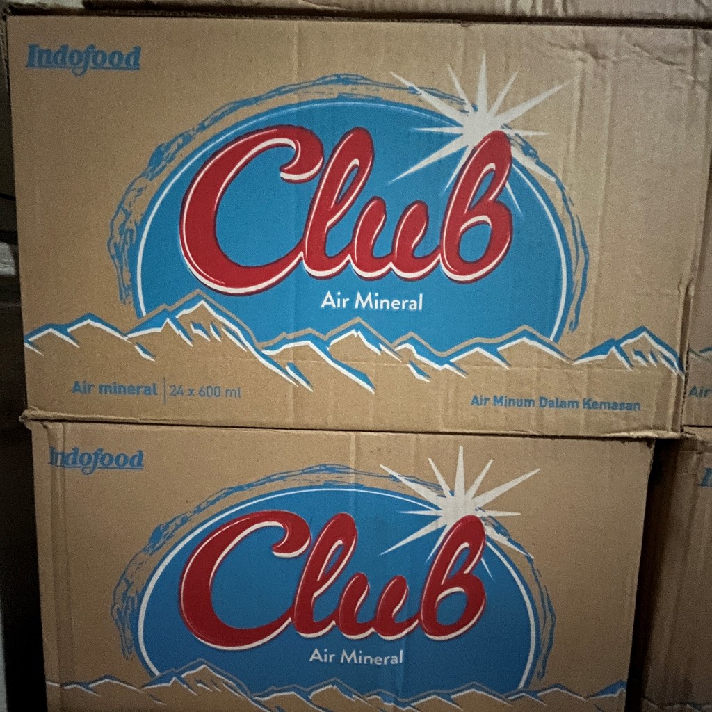 

Club 600 ml 1 dus isi 24 pcs KHUSUS INSTANT