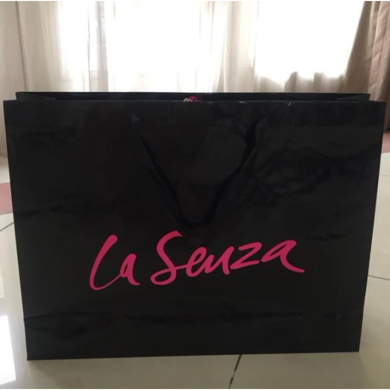 

Kantong La Senza paper bag original