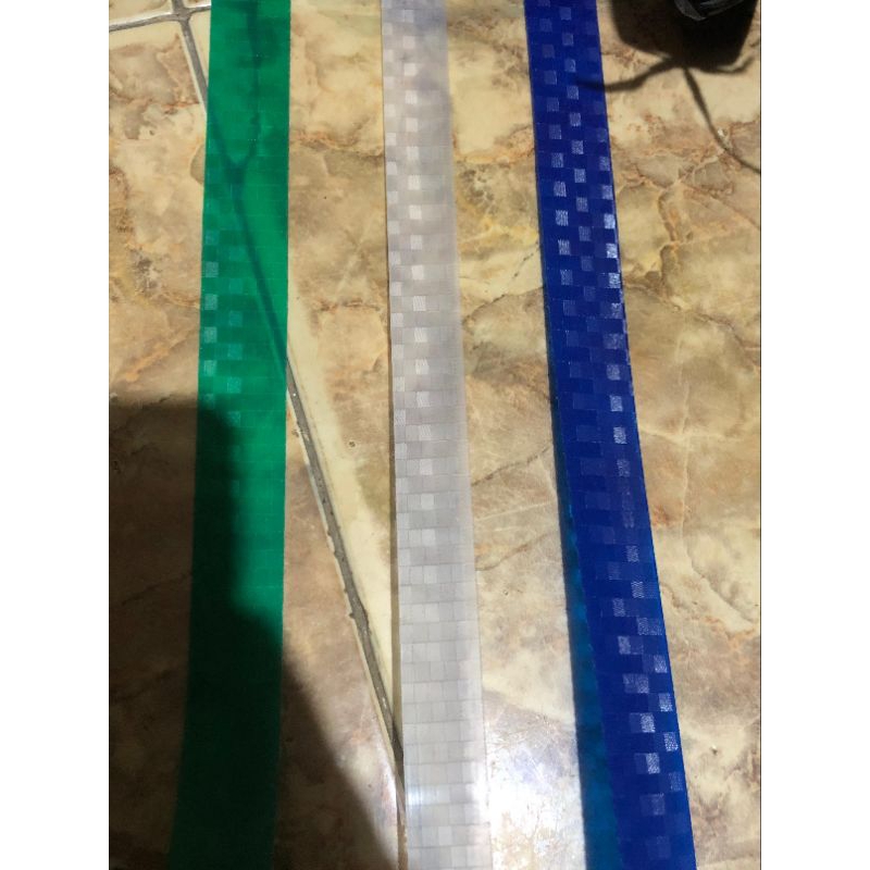 SAWANGAN BUNYI SAWANGAN LAYANGAN motif kotak kotak