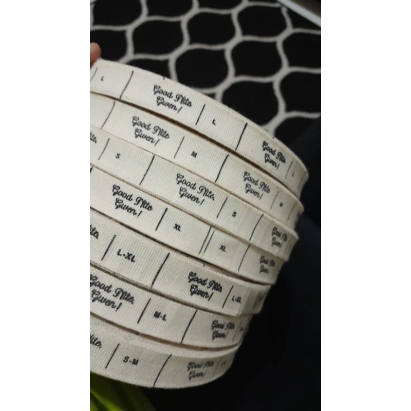 

Label Piterban / Label Piterban 15 meter/ Label Piterban 7cm / Label piterban murah /321pc