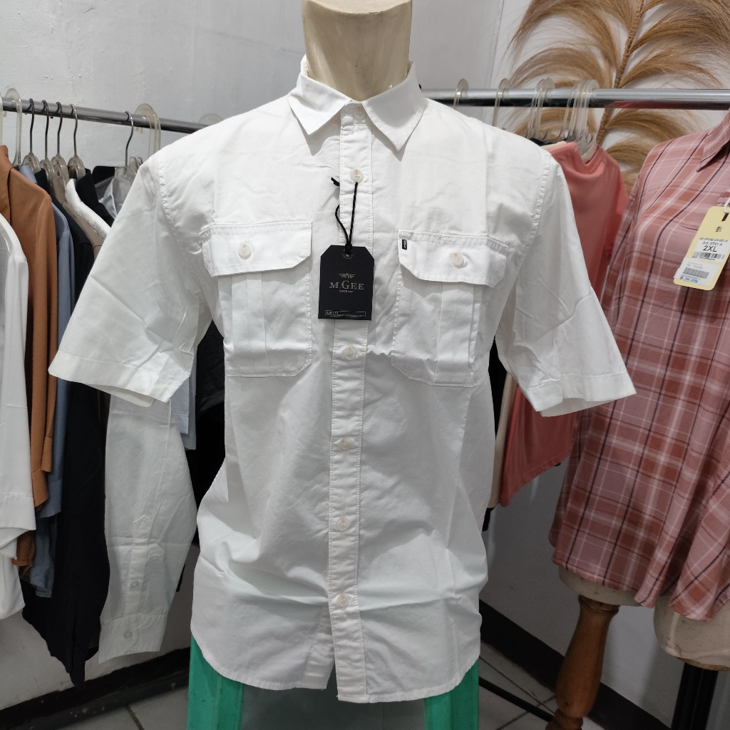KEMEJA BRANDED PRIA PUTIH DUA SAKU ORIGINAL MGEE TREVOR AKPR 0009