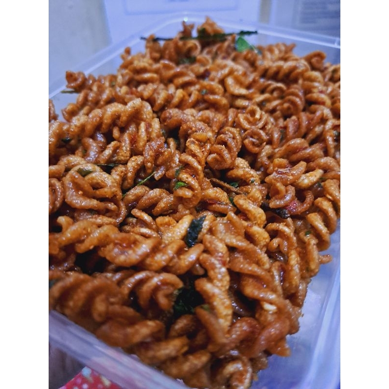 

makaroni spiral pedas daun jeruk 500gr