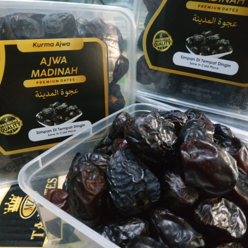 

Kurma Ajwa Madinah