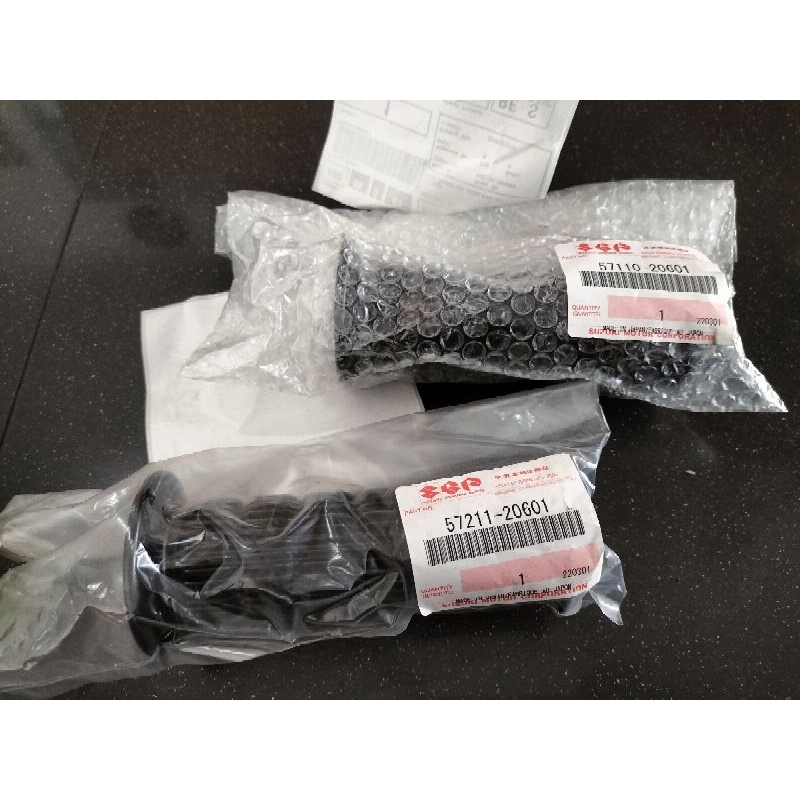 Handgrip hanfas Selongsong prot grip gas holder Suzuki A100 TRS TRZ GP100 GP125 kiri kanan 57110-206