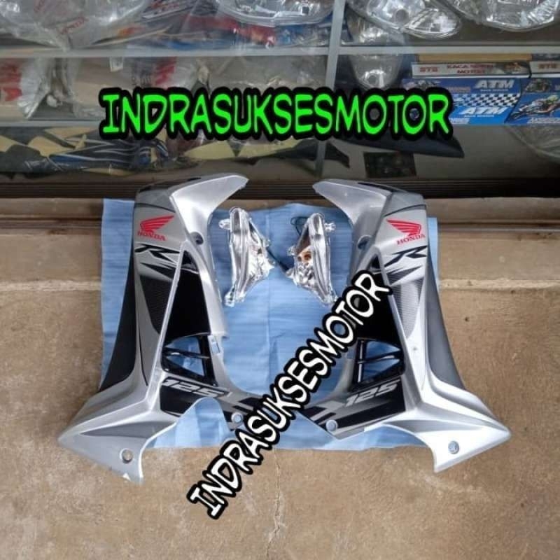 Full Set Sayap Body Depan Supra X 125 Batman 2008 2012 Silver