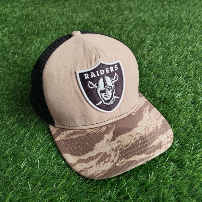 TOPI TRUCKER NEW ERA X NFL RAIDERS SECOND ORIGINAL