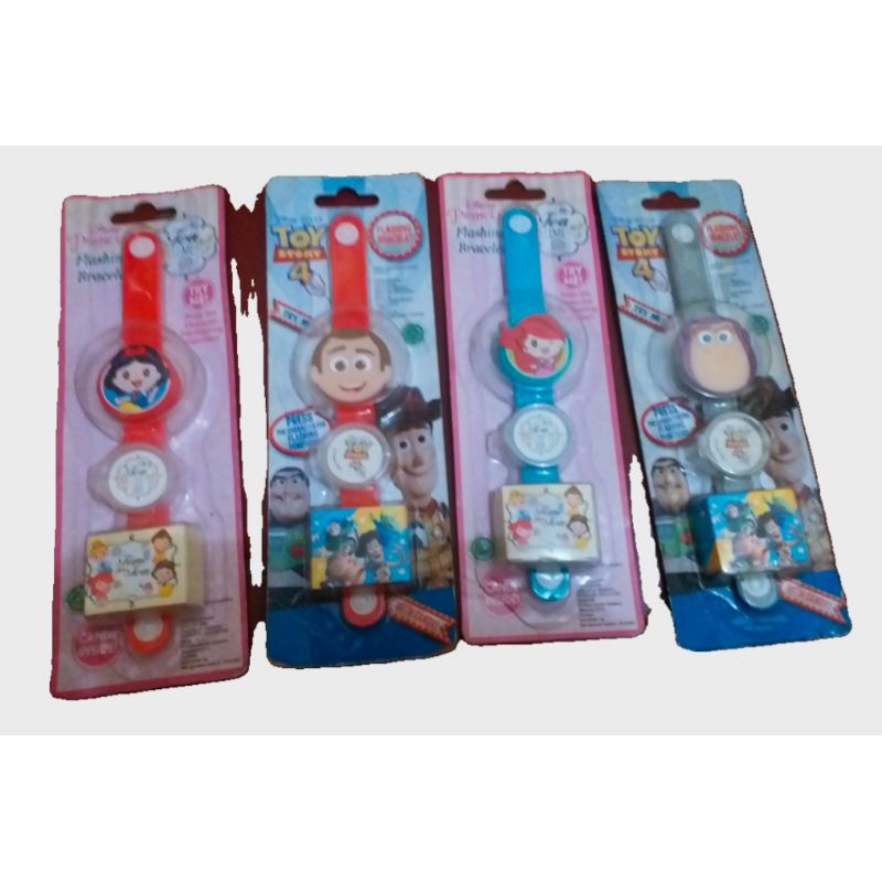 DISNEY  FLASHING BRACELET ORIGINAL DISNEY/ JAM TANGAN MAINAN