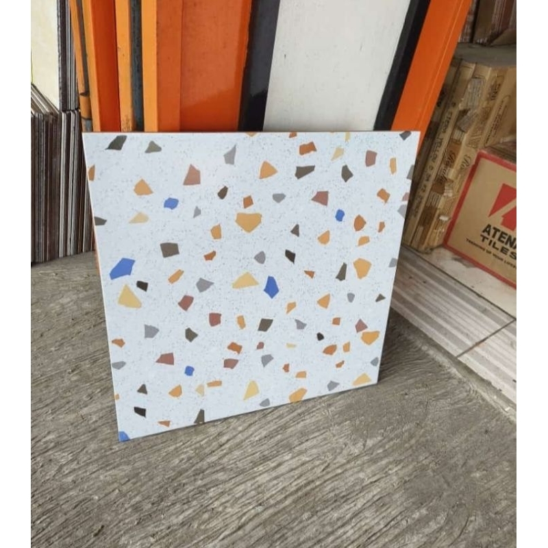 keramik 50x50 terazo met