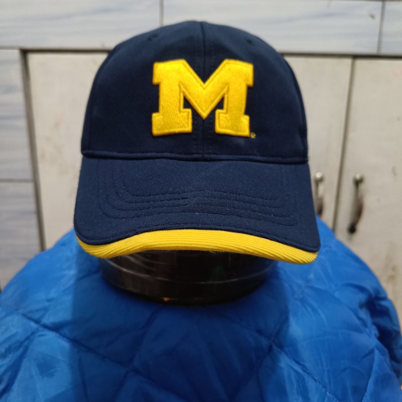 STARTER MICHIGAN CAPS