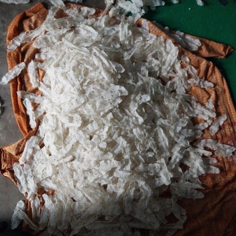 

Cemilan Gurih Renyah Nikmat Opak Singkong Keripik Kerupuk Panjang Opak Ilat Termurah