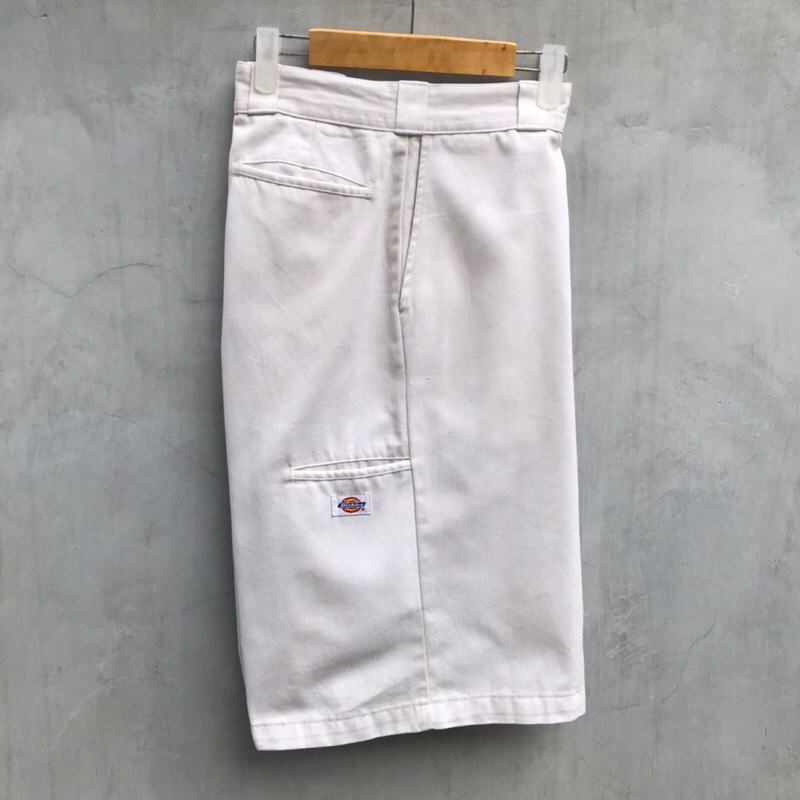 Celana Pendek by Dickies Cellpocket Short Pants Broken White 38