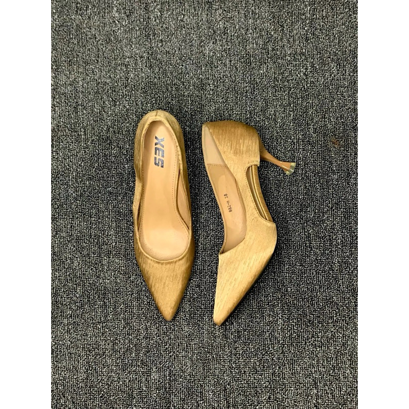 [PRELOVED] Shoes Xes Original 882-H