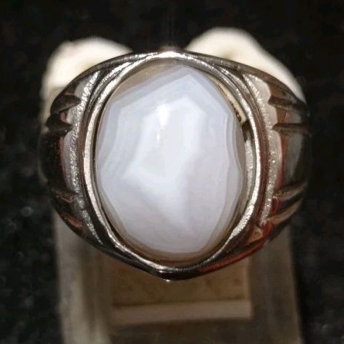 Cincin batu akik Natural Sulaiman putih white Chalsedony motif gambar kantong Semar
